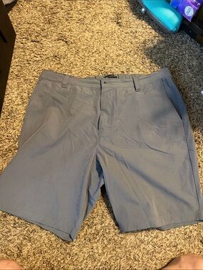 Banana Republic Men's Flat Front Shorts in Slate Blue